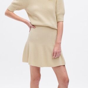 NWT Gap Knit Skirt